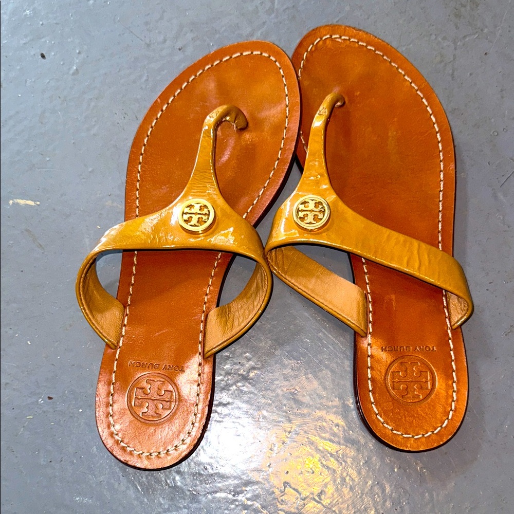 Tory Burch, flat sandals size 7